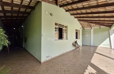 Casa com 3 quartos à venda na Rua Dona Míriam, 80, Morada Nova, Divinópolis