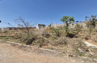 Terreno à venda na Avenida do Aço, SN, Interlagos, Divinópolis