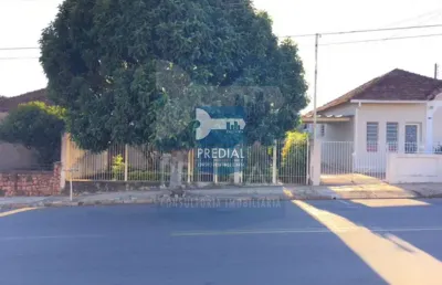 Casa com 2 quartos à venda na Avenida Sallum, Vila Prado, São Carlos