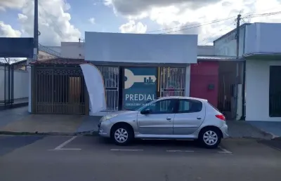 Casa com 4 quartos à venda na Avenida Sallum, Vila Prado, São Carlos