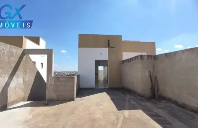 Casa individual com quintal no são pedro esmeraldas!
