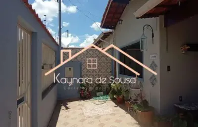 Casa com 3 quartos à venda na Rua João Belani, São Carlos, Pouso Alegre