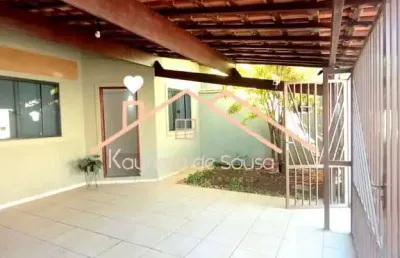 Casa com 2 quartos à venda na Rua Roberto Aragone, Jardim Jatobá, Pouso Alegre