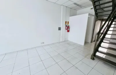 Sala comercial para locação no centro de guarapuava