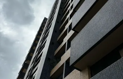Apartamento com 3 quartos para alugar na Rua Capitão Frederico Virmond, Centro, Guarapuava