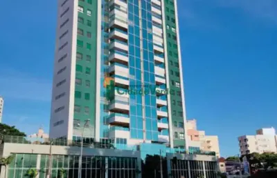 Cobertura com vista maravilhosa para o parque do ingá