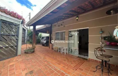 Casa com 3 quartos à venda na Rua Fioravante Agnello, 1542, Vila Moletta, Valinhos