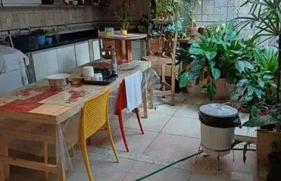 Casa com 3 quartos à venda na Rua São Pedro, 13, Jardim Vitória, Macaé