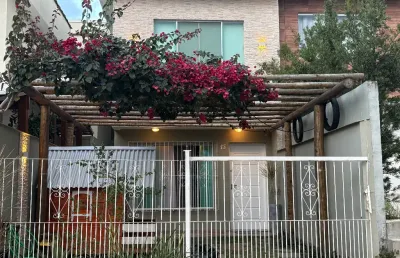 Casa 660 mil com 3 suítes em condominio na granja dos cavaleiros