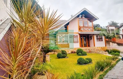 Casa com 3 dormitórios à venda, 300 m² por r$ 2.950.000,00 - carlos guinle - teresópolis/rj