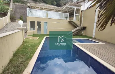 Casa com 3 dormitórios à venda, 200 m² por r$ 1.690.000,00 - itaipava - petrópolis/rj