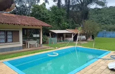Chácara com 2 dormitórios para alugar, 5569 m² por r$ 4.500,00/mês - jardim salaco - teresópolis/rj