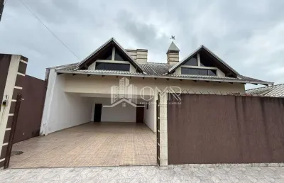 Casa para locação bem localizada em barra velha /sc