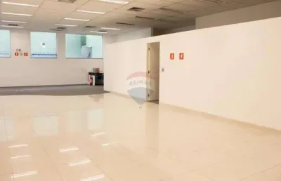 Ponto comercial para alugar na Rua José de Albuquerque Medeiros, 121, Água Fria, São Paulo