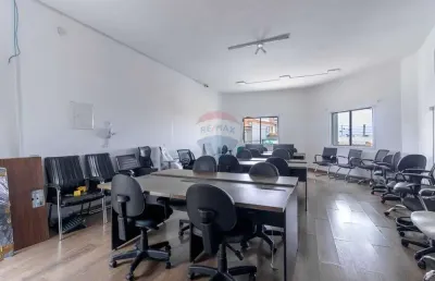 Ponto comercial para alugar na Rua Condessa Siciliano, 21, Jardim São Paulo (Zona Norte), São Paulo