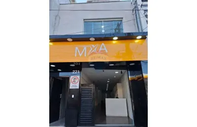 Ponto comercial para alugar na Rua Alfredo Guedes, 221, Santana, São Paulo
