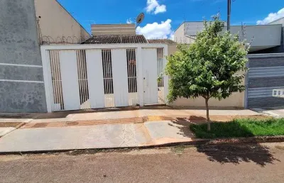 Casa térrea para venda tem 75 metros quadrados com 2 quartos em água limpa park - campo grande - ms