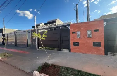 Oportunidade mcmv: casa 2 quartos com suíte, churrasqueira e cozinha ampla