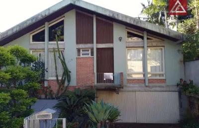 Casa com 3 dormitórios, sendo 1 suíte à venda, 250 m² por r$ 1.600.000 - centro - blumenau/sc