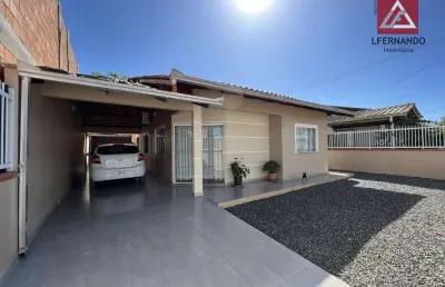 Casa mobiliada com 3 dormitórios, sendo 1 suíte à venda, 125 m² por r$ 850.000 - itacolomi - balneário piçarras/sc