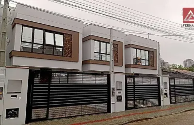 Sobrado com 2 dormitórios à venda, 83 m² por r$ 710.000,00 - itacolomi - balneário piçarras/sc