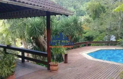 Casa à venda, 3 quartos, 2 suítes, 2 vagas, engenho do mato - niterói/rj