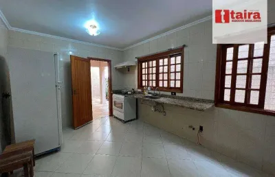 Sobrado ótimos espaços/ 3 dormit / 2 vagas / próximo ao metrô