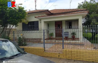 Casa com 4 quartos à venda no Centro, Boituva 
