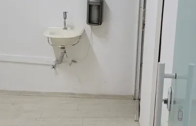 Sala comercial em barueri jd. julio - prox. ao mercado japão