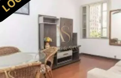 Apartamento com 2 quartos à venda na avenida borges de medeiros, 921, centro, porto alegre por r$ 318.000