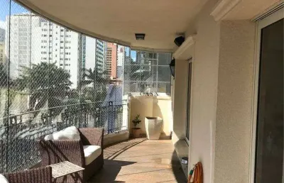 Apartamento no itaim bibi - ampla varanda e 3 suítes
