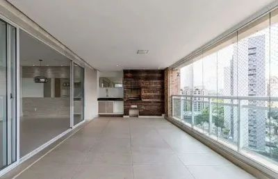 Apartamento itaim bibi - amplo e reformado com varanda gourmet