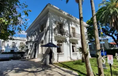 Casa comercial no jardim américa - estilo francês com 1.412m² construidos