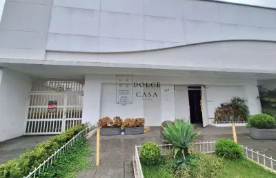 Casa comercial no jardins - 20 vagas, jardim e ampla visibilidade