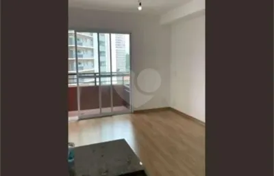 Kitnet / Stúdio à venda na Rua Alvarenga, Butantã, São Paulo
