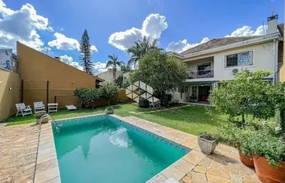 Casa com 4 quartos à venda na Rua Araruama, 720, Vila Jardim, Porto Alegre