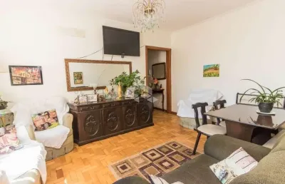 Execelente apartamento de três dormitórios no bairro santa cecilia