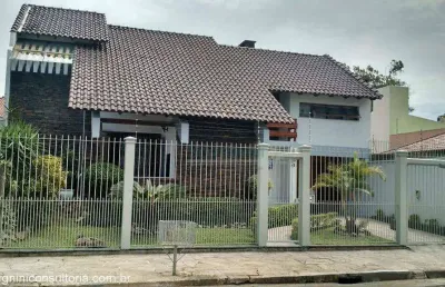 Sobrado com 4 dormitórios à venda, 350 m² por r$ 1.250.000,00 - centro - cachoeirinha/rs