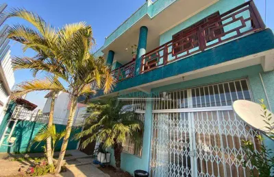 Sobrado com 3 dormitórios à venda, 228 m² por r$ 700.000,00 - parque da matriz - cachoeirinha/rs