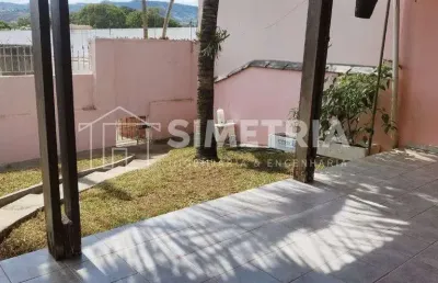 Venda – cód. crv1082411 – casa ampla e arejada em bairro tranquilo!