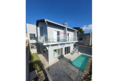 Casa com 4 quartos à venda no Barbosas, Arujá 