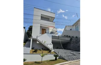 Casa com 3 quartos para alugar no Jardim Imperial Hills III, Arujá 
