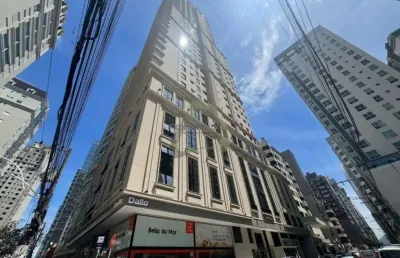 Apartamento com 4 quartos à venda na rua 236, 25, meia praia, itapema por r$ 4.500.000