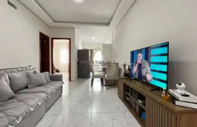 Casa com 2 quartos à venda na rua cecília dos santos teles, 26, joaia, tijucas por r$ 550.000