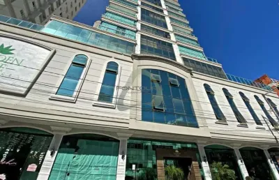 Apartamento com 3 quartos à venda na rua 232/234, 423, meia praia, itapema por r$ 1.298.000
