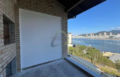 Casa em condomínio fechado com 3 quartos à venda na rua 109, 70, canto da praia, itapema por r$ 3.000.000