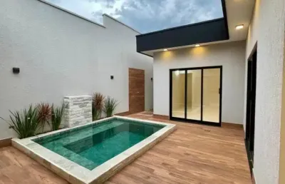 Viva o extraordinário no jardins bolonha!  apresentamos uma casa térrea deslumbrante, onde cada detalhe foi pensado para oferecer conforto, sofisticação e funcionalidade. localizada no exclusivo jardi