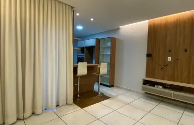Excelente casa 2/4 c suíte no condomínio das esmeraldas