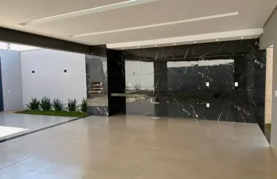 Casa com 3 quartos à venda na Rua 129, Setor Jardim Imperial, Trindade