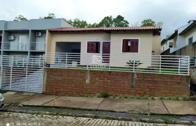 Casa com 3 quartos à venda na Rua Guido Ernani Kuhn, 56, João Alves, Santa Cruz do Sul